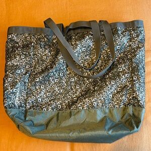 Eddie Bauer Stowaway Packable 25L Cinch Tote